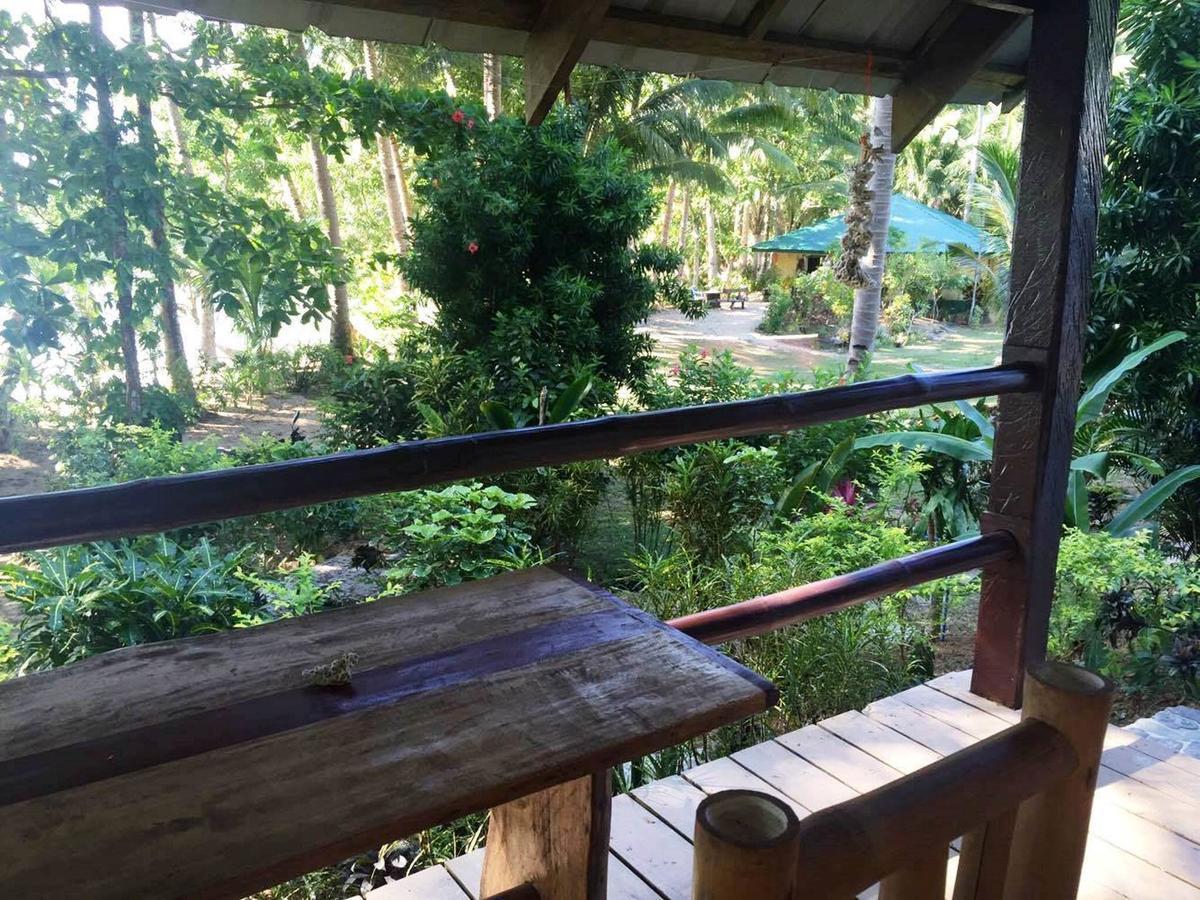 Garden Bay Beach Resort El Nido Exterior photo