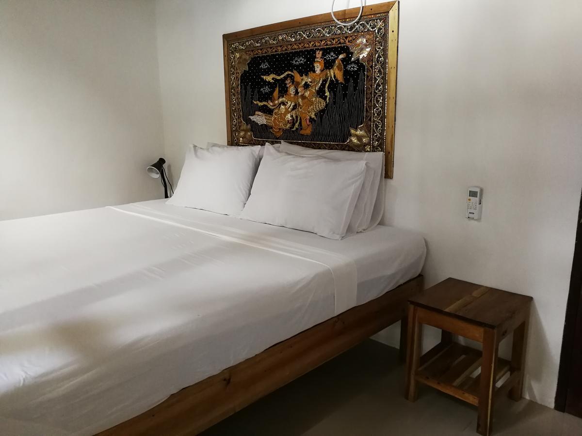 Garden Bay Beach Resort El Nido Exterior photo